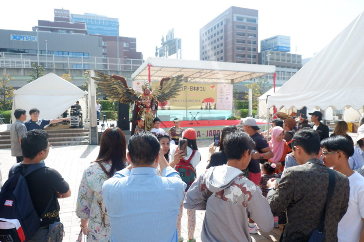 Angklung & Egrang Menghebohkan Indonesia – Japan Festa 2019